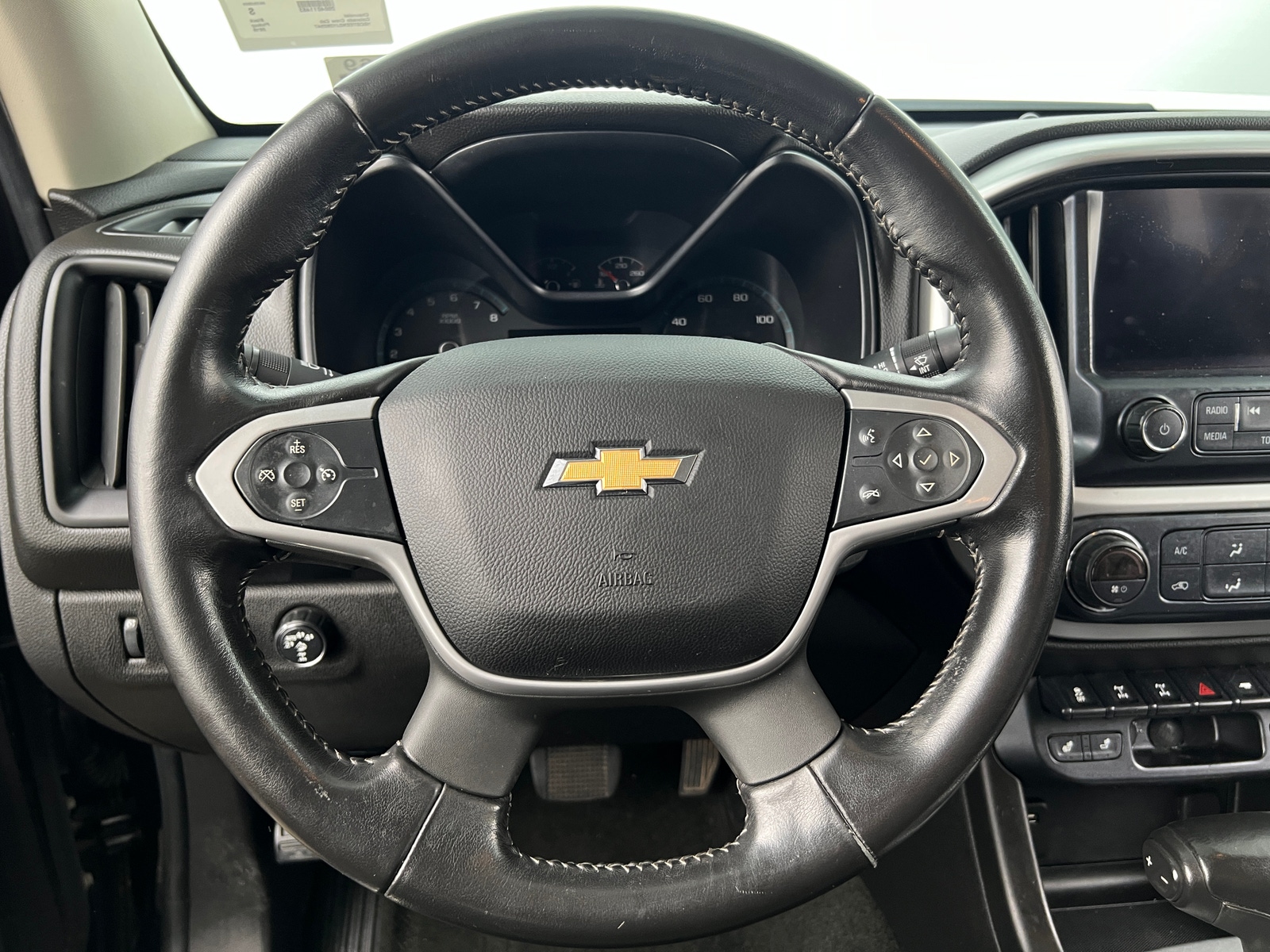 Thumbnail: 2018 Chevrolet Colorado - 4