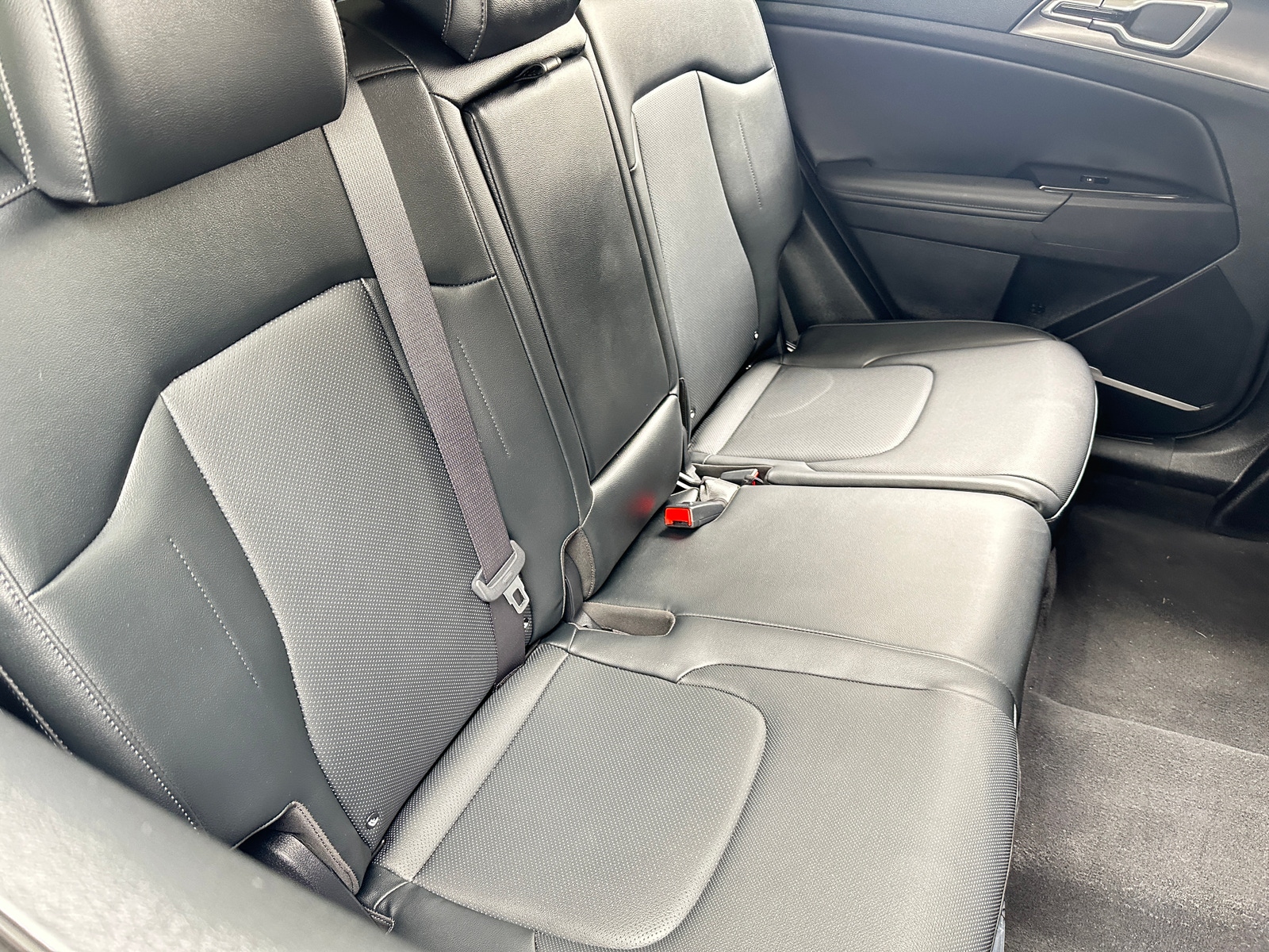 Thumbnail: 2023 Kia Sportage - 5