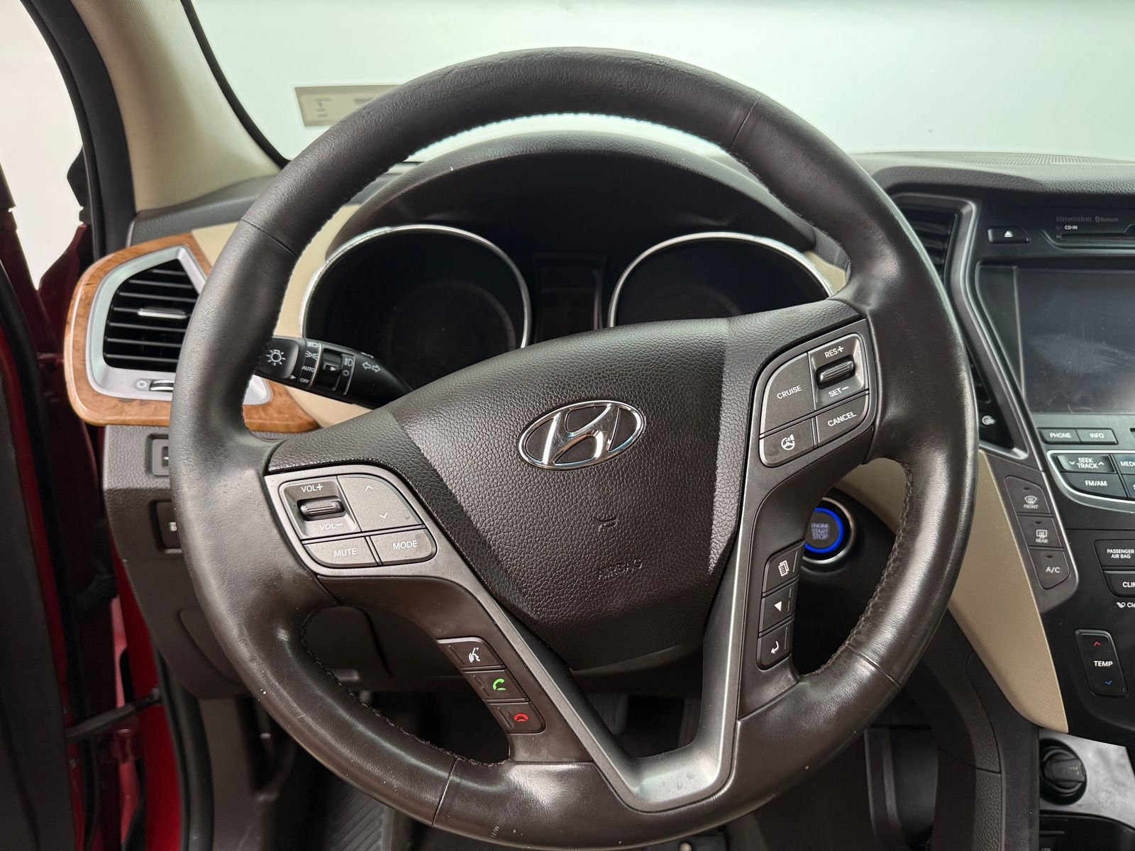 Thumbnail: 2014 Hyundai Santa Fe - 4