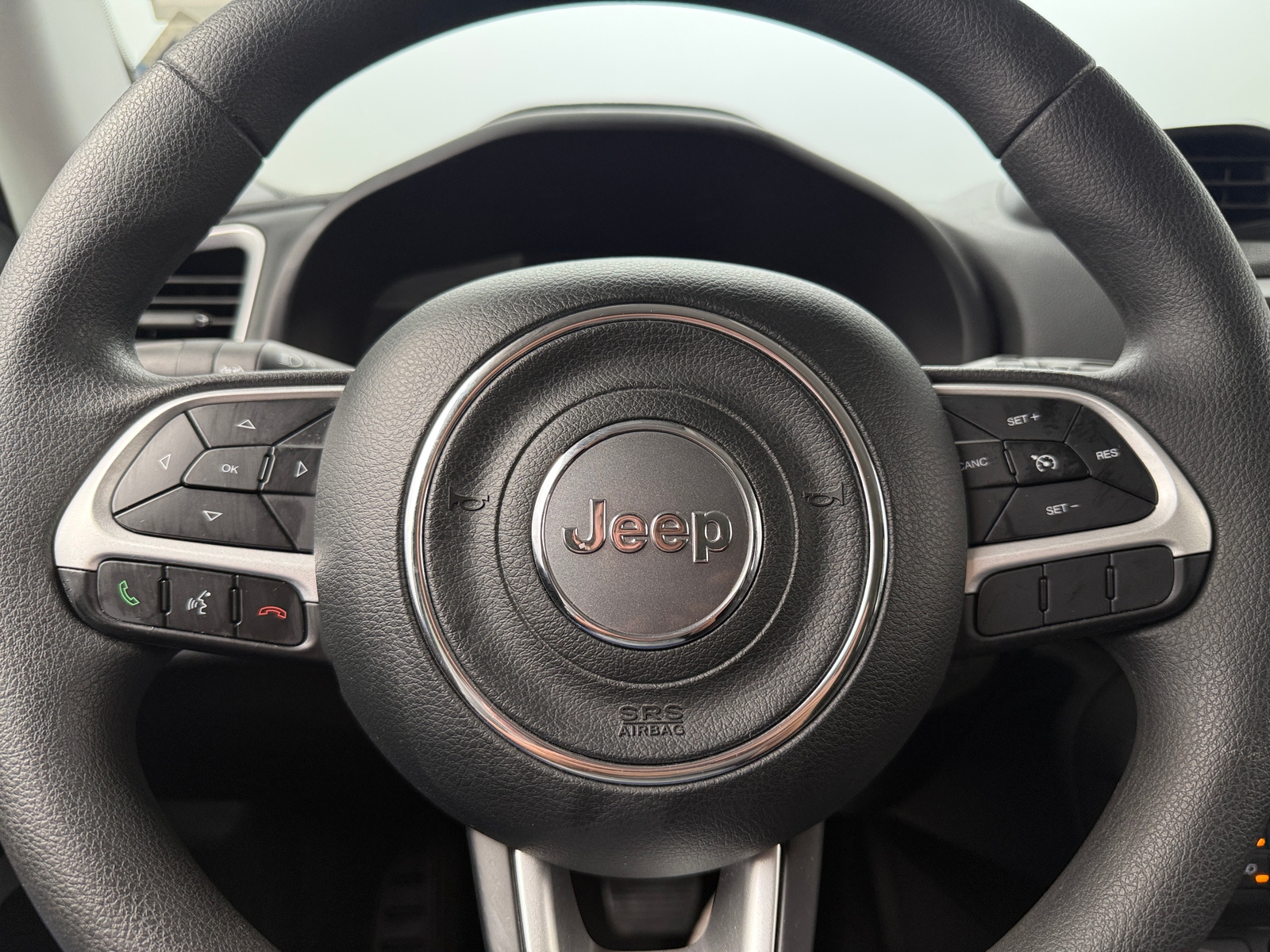 Thumbnail: 2020 Jeep Renegade - 5