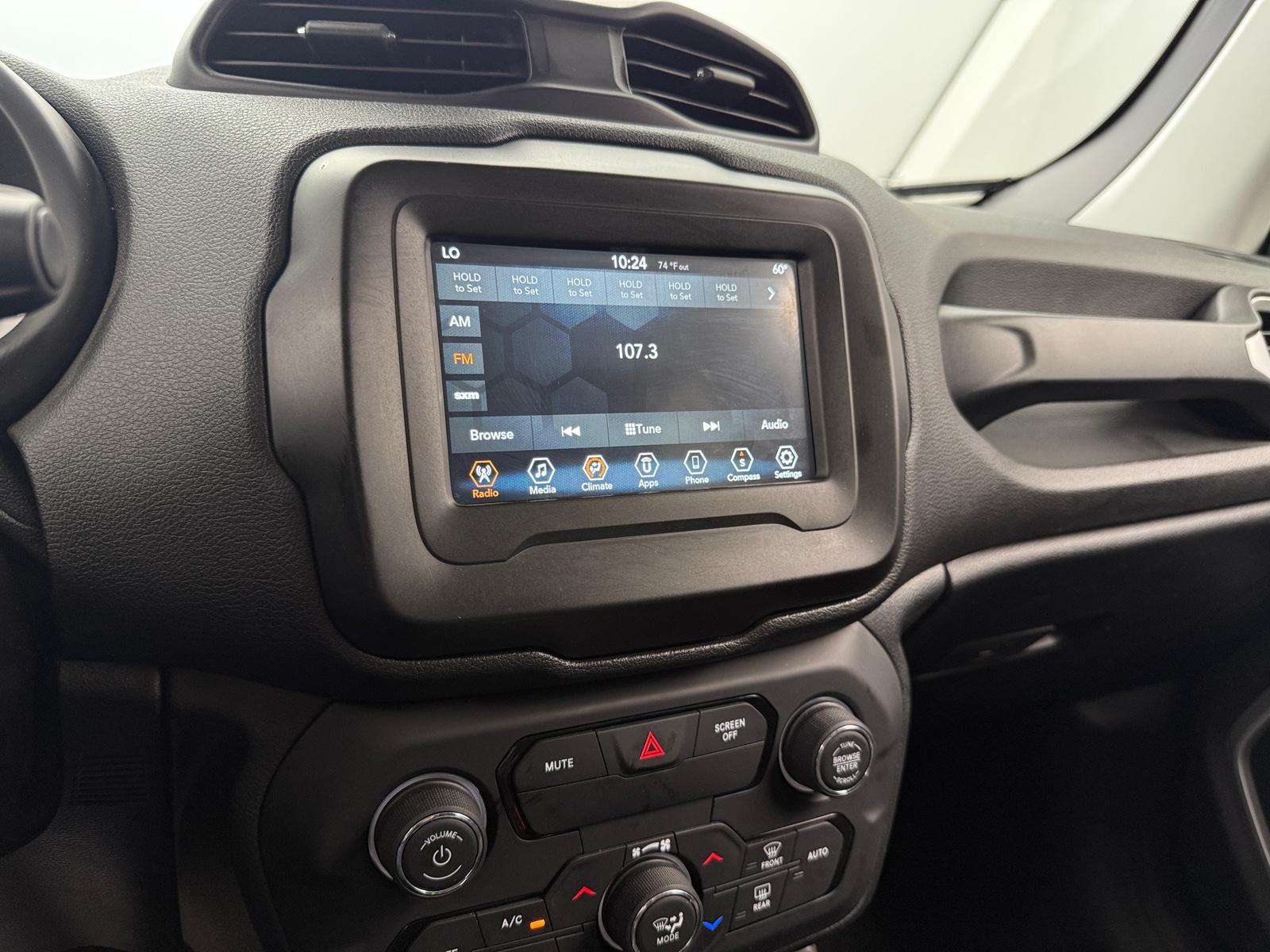 Thumbnail: 2020 Jeep Renegade - 4