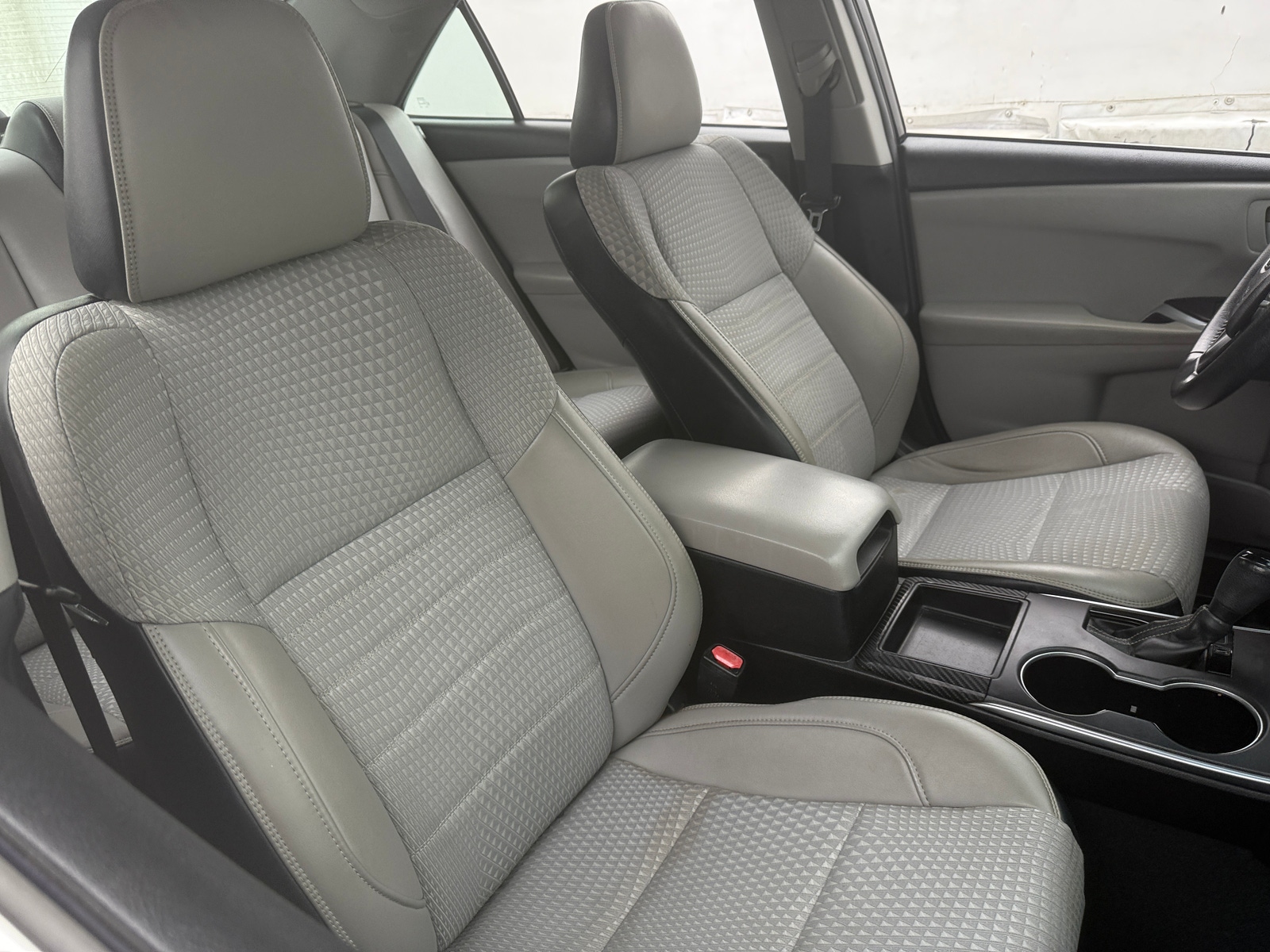 Thumbnail: 2015 Toyota Camry - 2