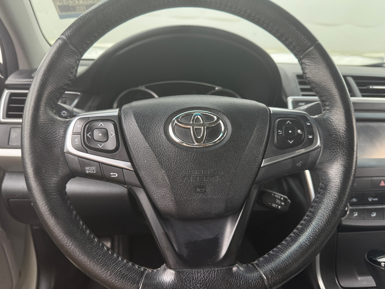 Thumbnail: 2015 Toyota Camry - 5