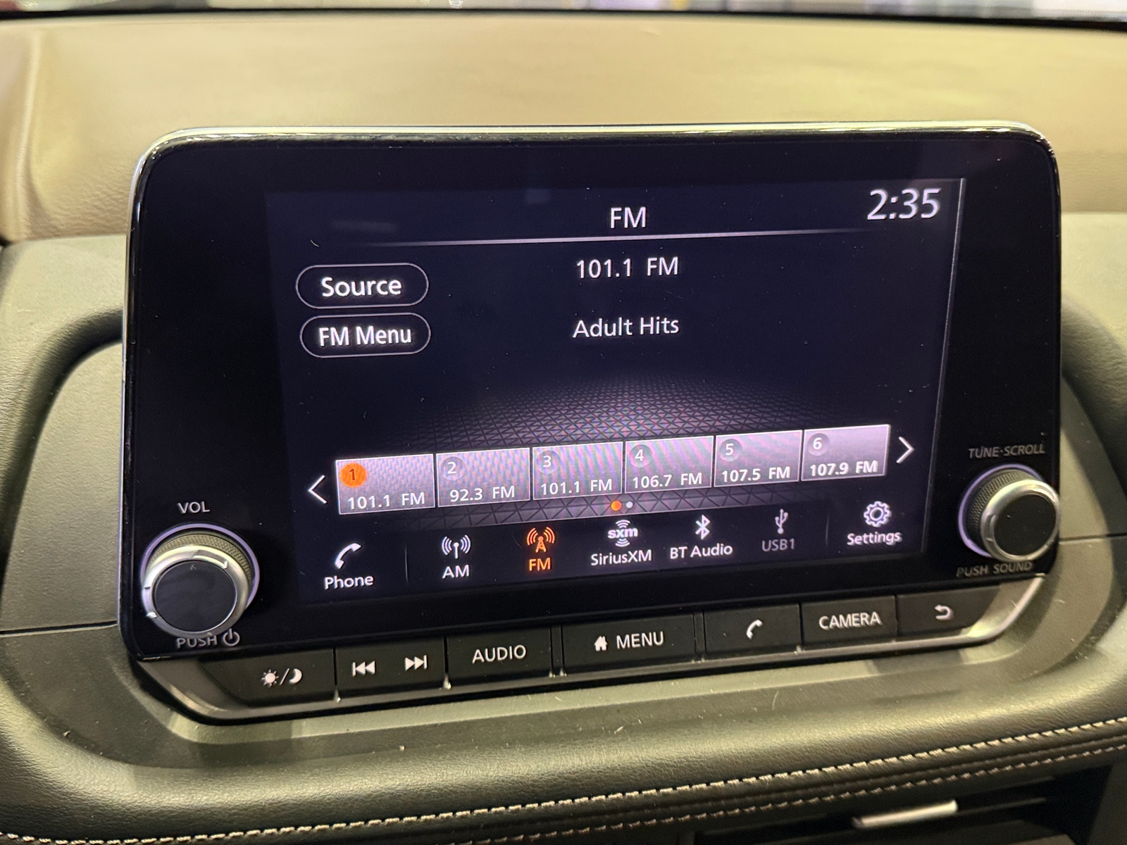 Thumbnail: 2023 Nissan Rogue - 4