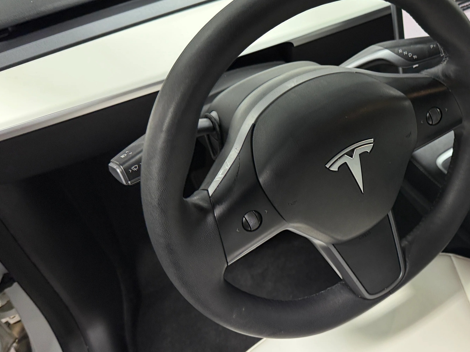 Thumbnail: 2022 Tesla Model Y - 4