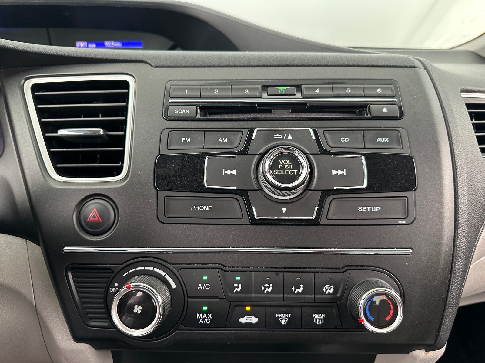 Thumbnail: 2014 Honda Civic - 4