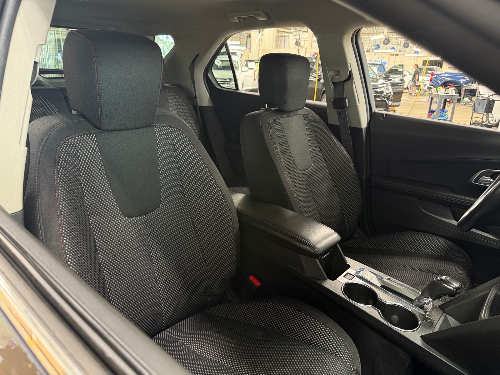 Thumbnail: 2017 Chevrolet Equinox - 2