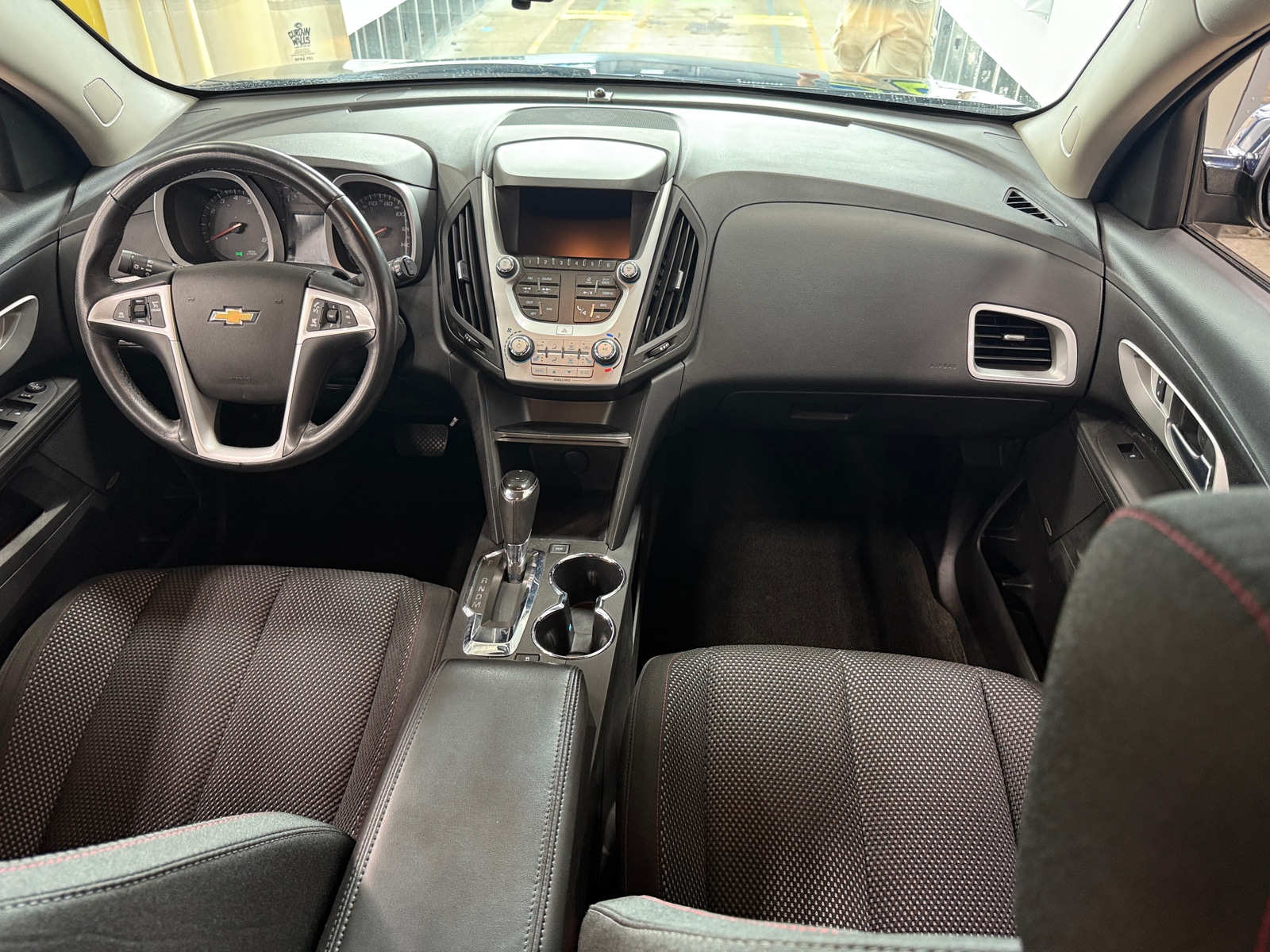 Thumbnail: 2017 Chevrolet Equinox - 3