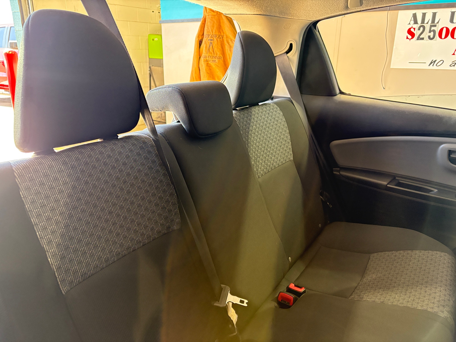 Thumbnail: 2017 Toyota Yaris - 6