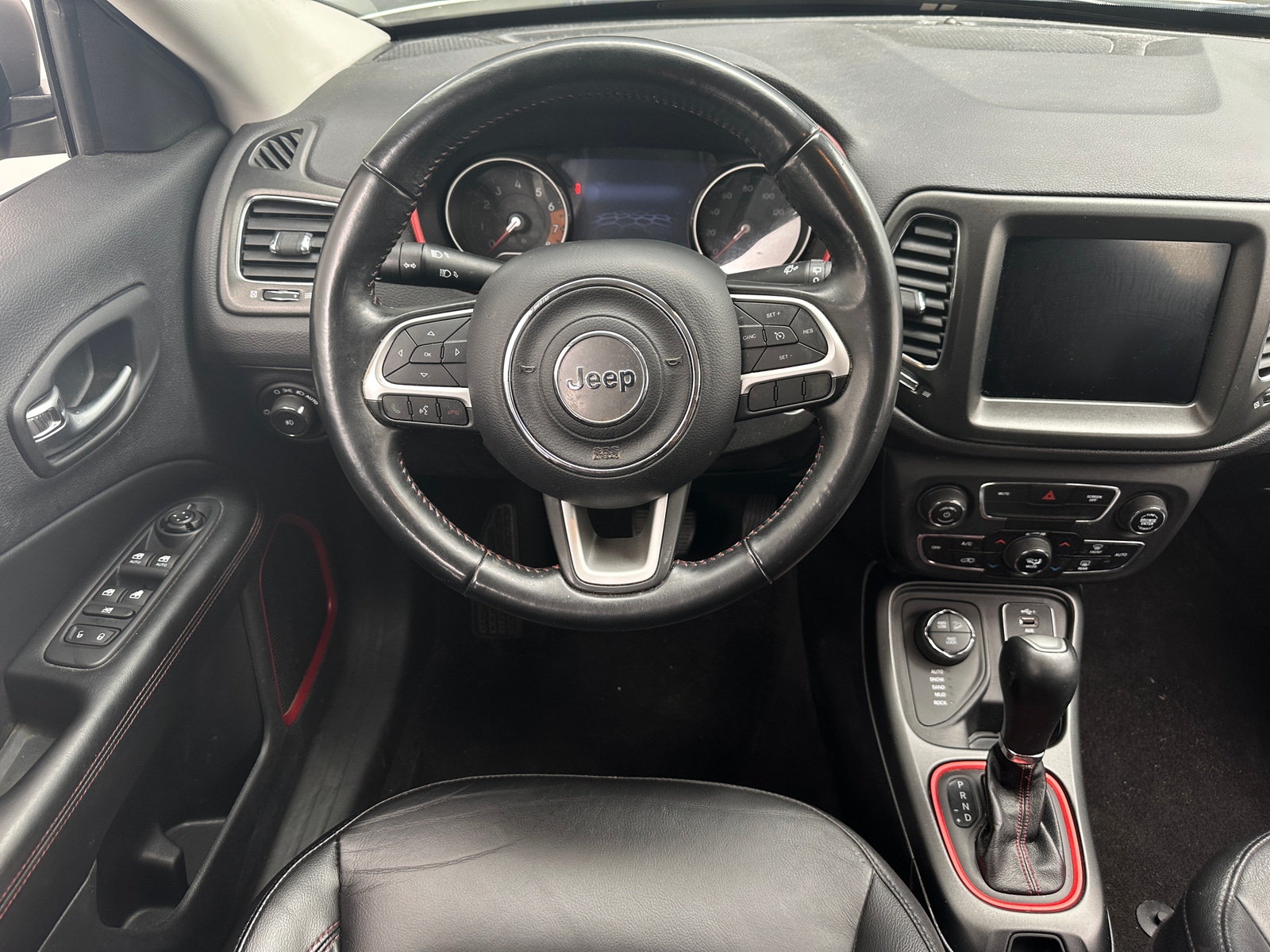 Thumbnail: 2019 Jeep Compass - 4