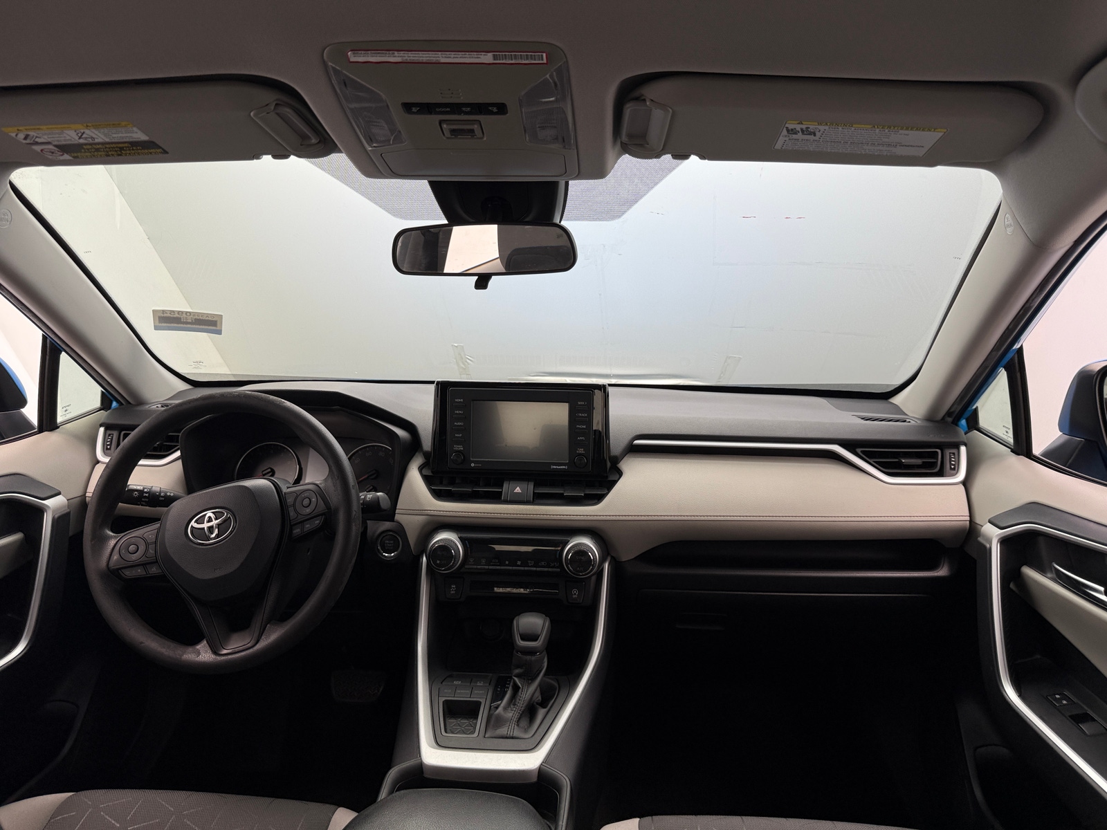Thumbnail: 2021 Toyota RAV4 - 3