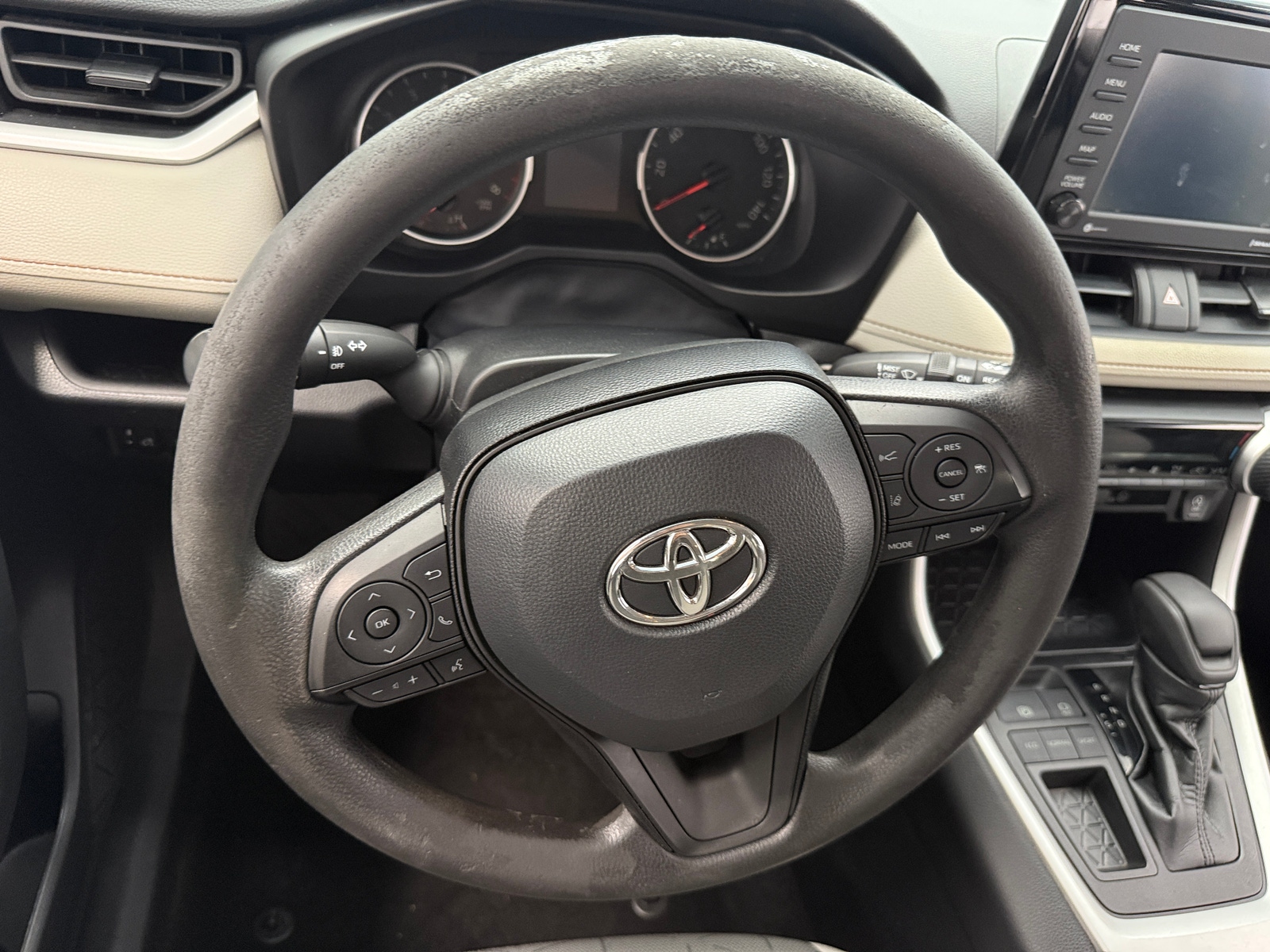 Thumbnail: 2021 Toyota RAV4 - 5