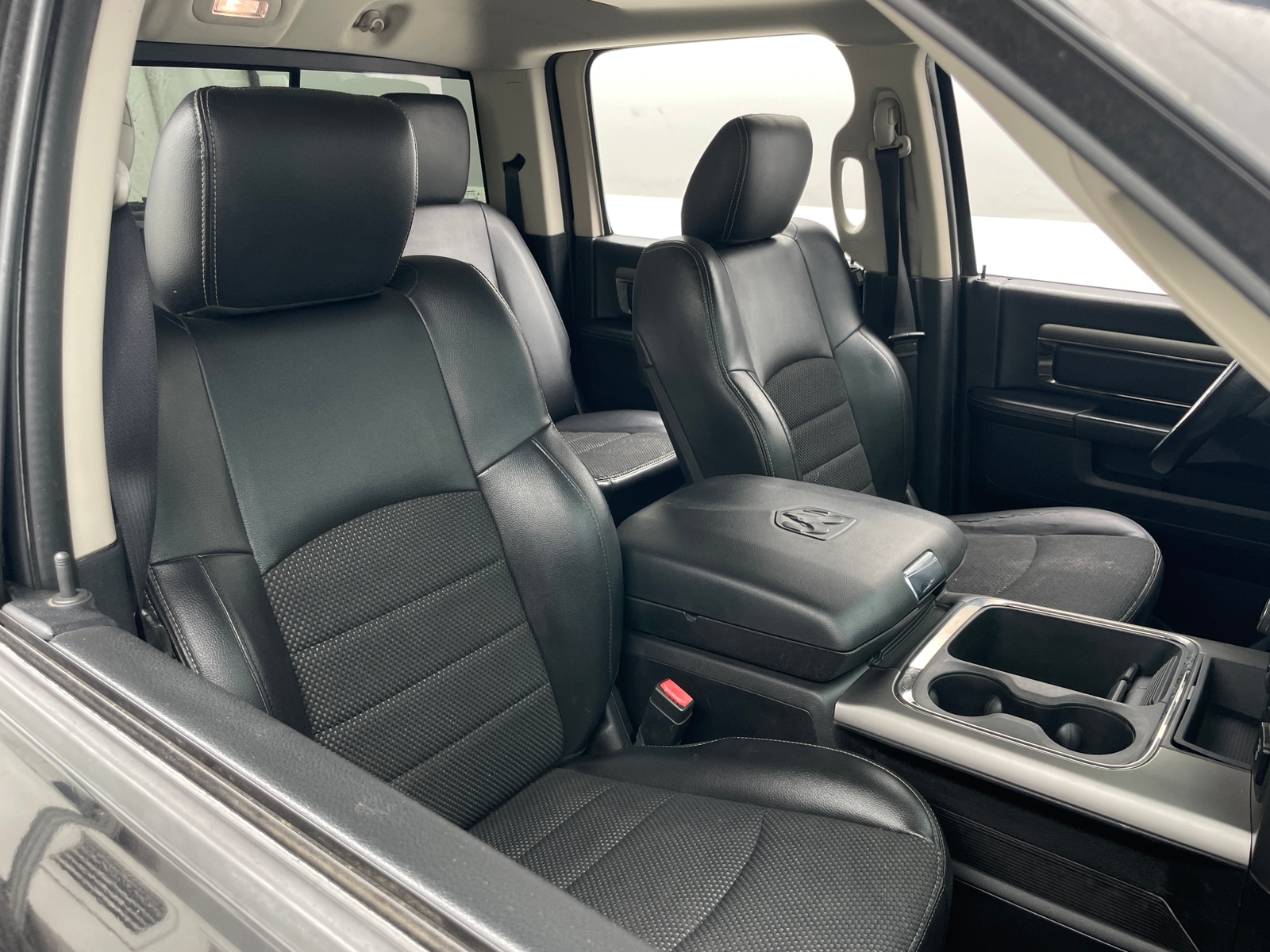 Thumbnail: 2016 RAM 1500 - 2