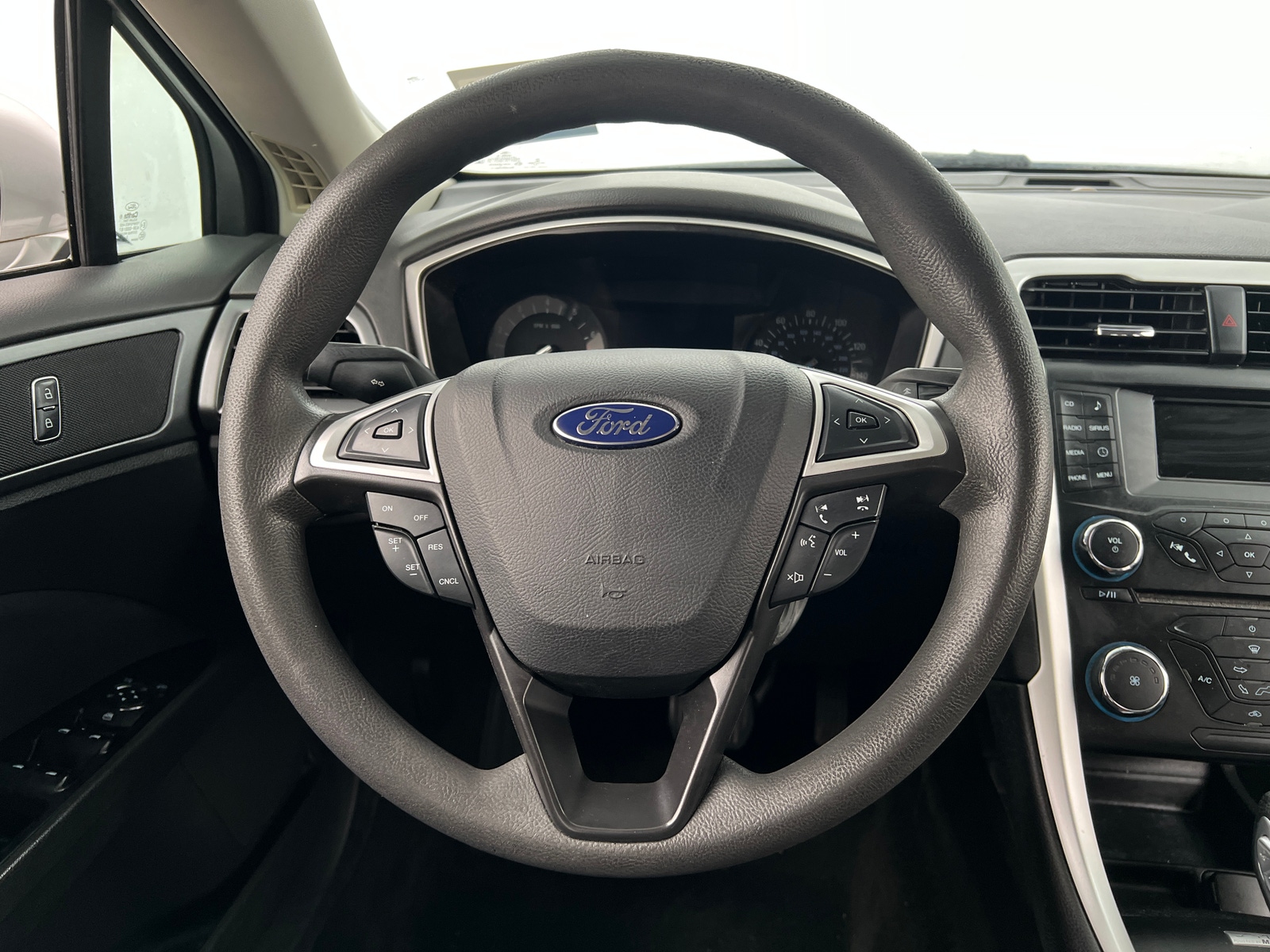 Thumbnail: 2013 Ford Fusion - 5