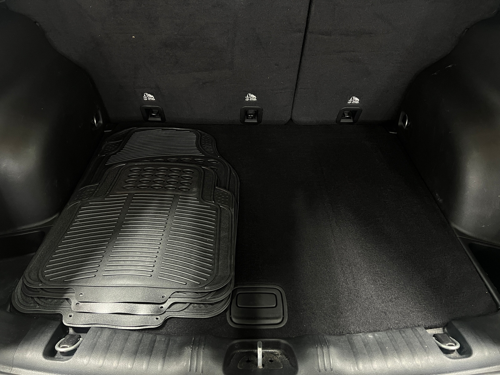 Thumbnail: 2022 Jeep Compass - 6
