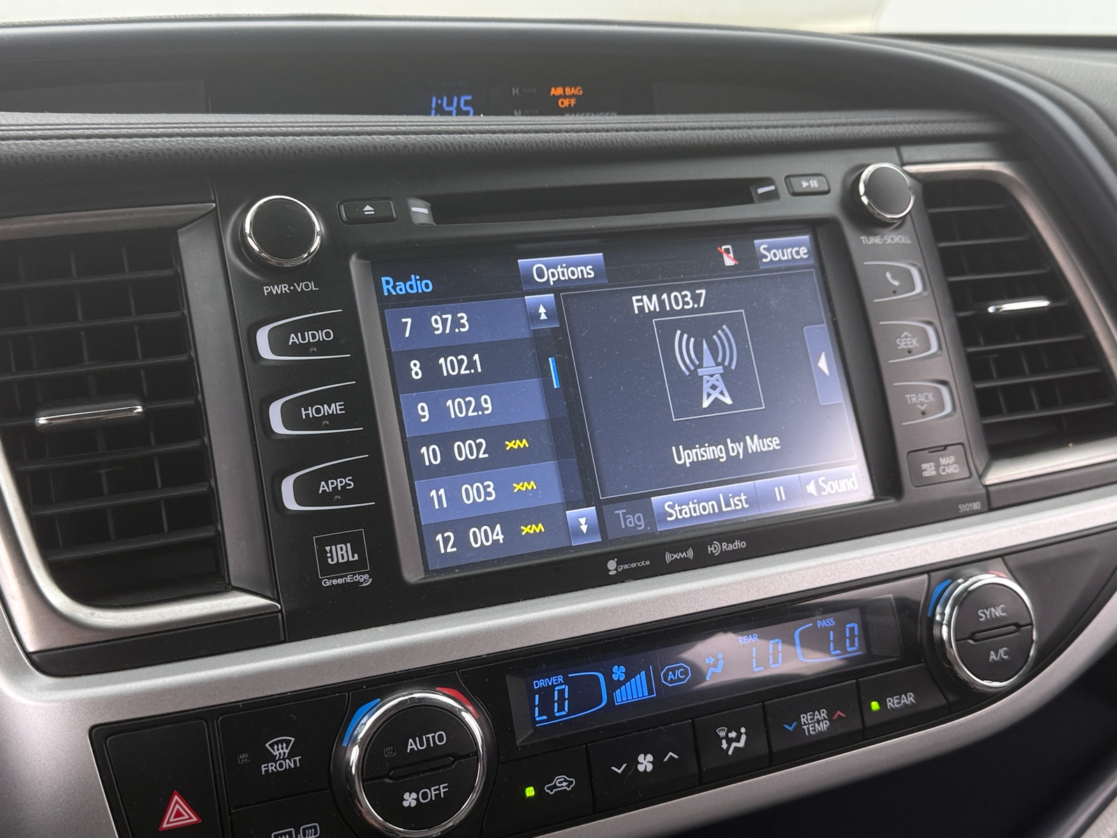 Thumbnail: 2017 Toyota Highlander - 3