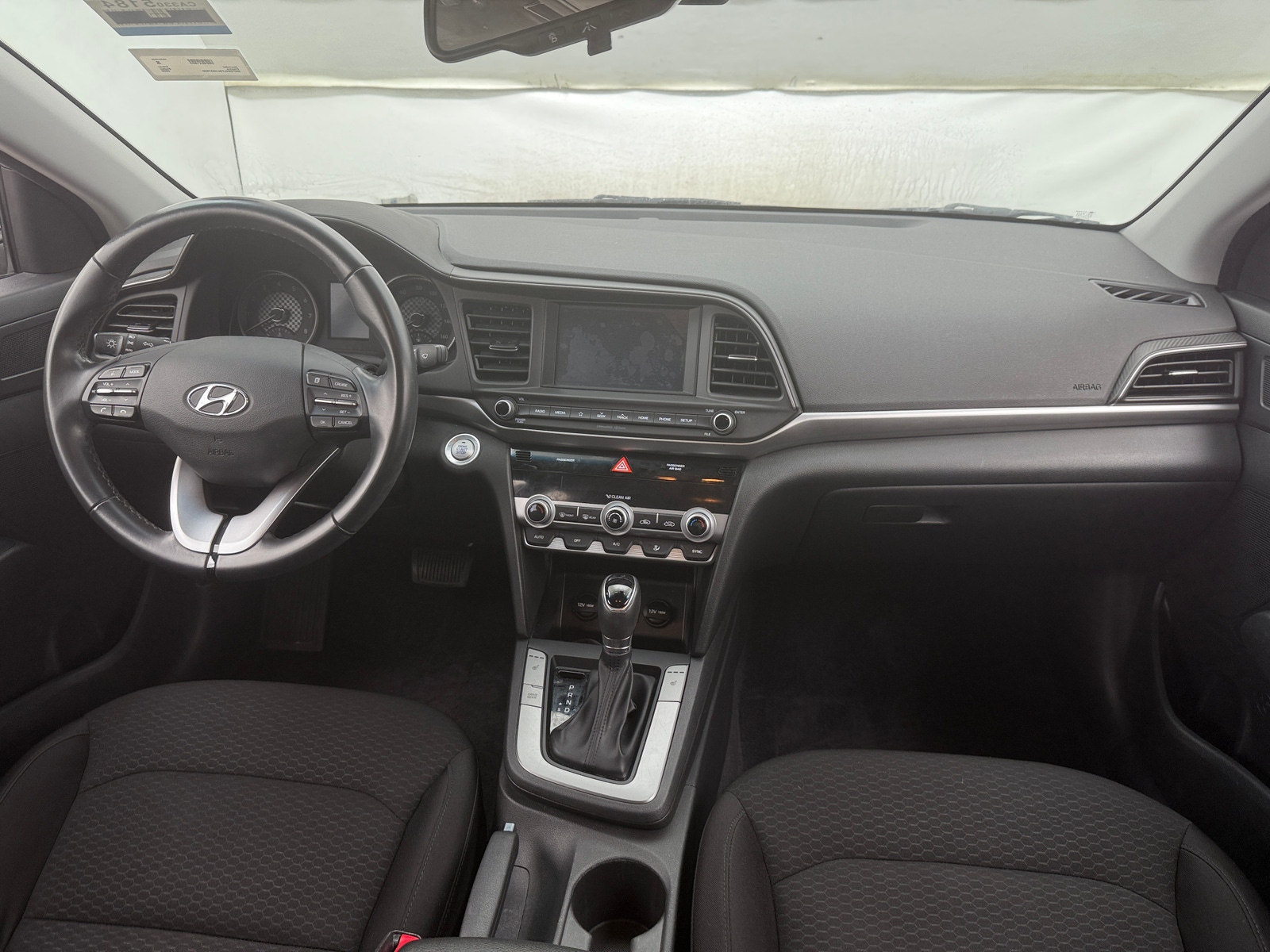 Thumbnail: 2020 Hyundai Elantra - 3