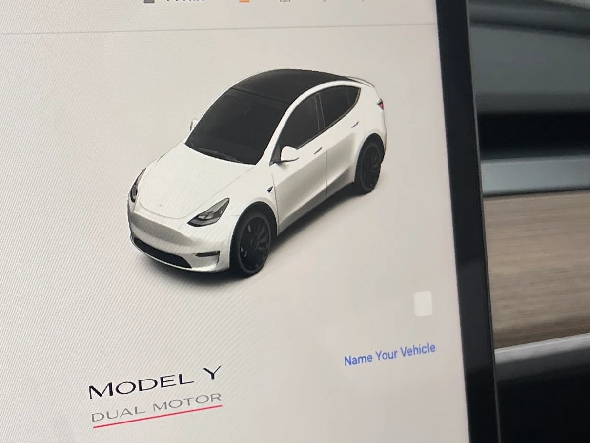 Thumbnail: 2024 Tesla Model Y - 3