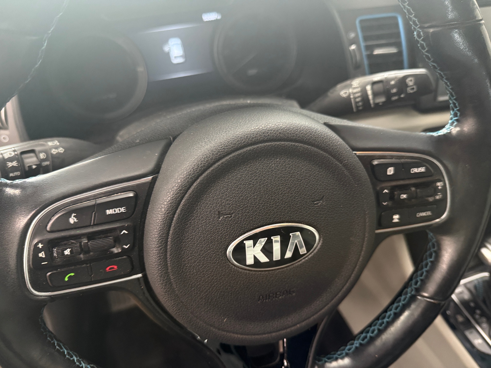 Thumbnail: 2018 Kia Niro - 4