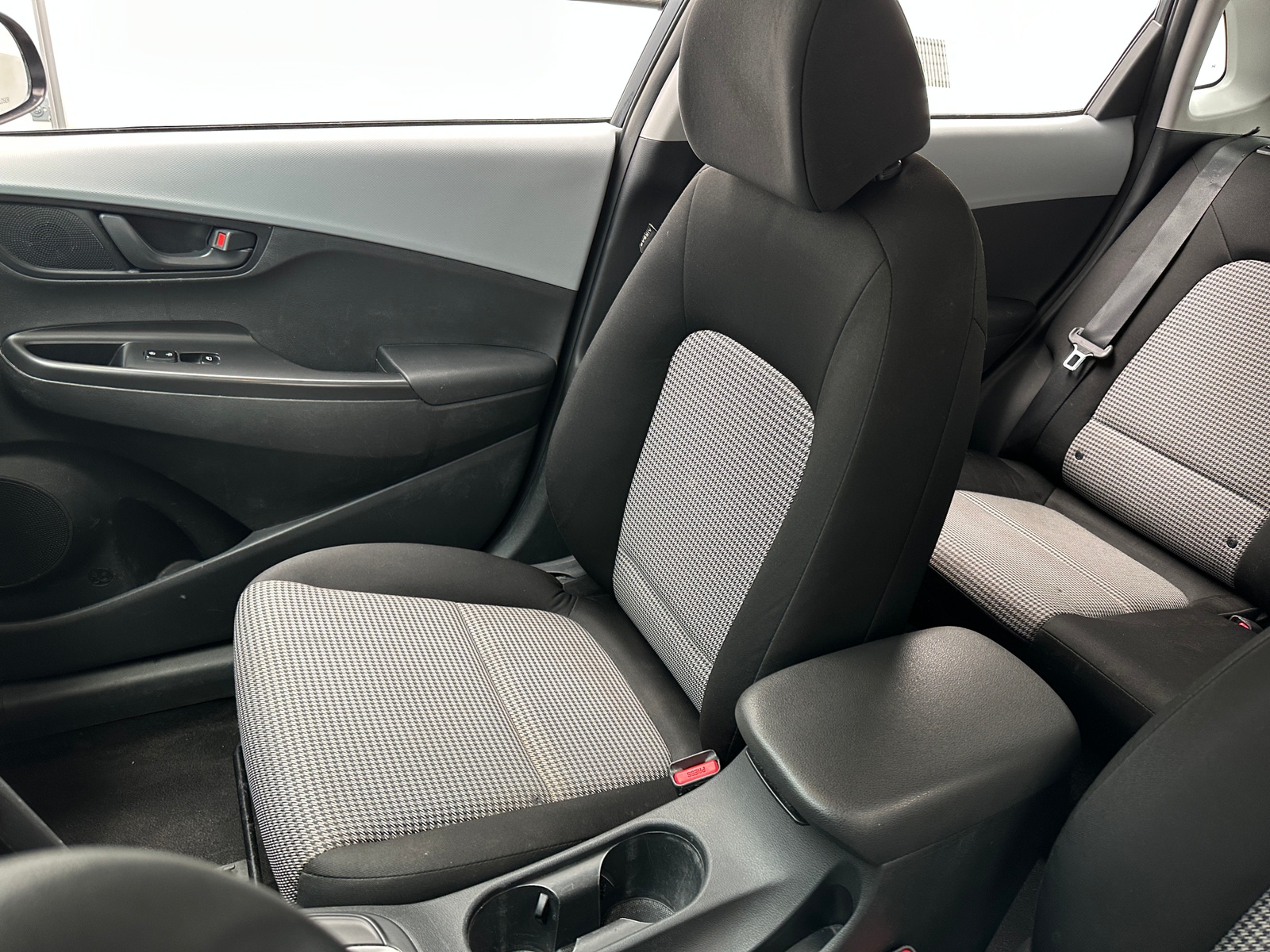 Thumbnail: 2021 Hyundai Kona - 2