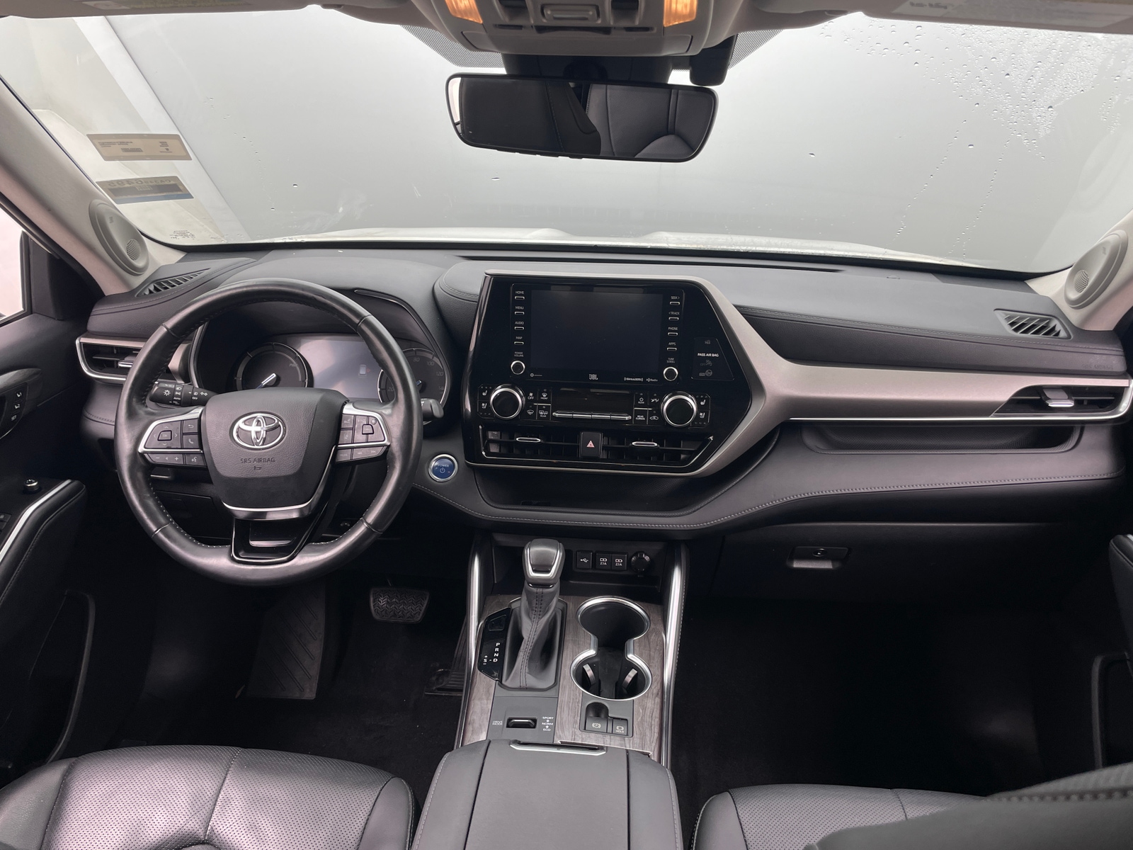 Thumbnail: 2020 Toyota Highlander - 2