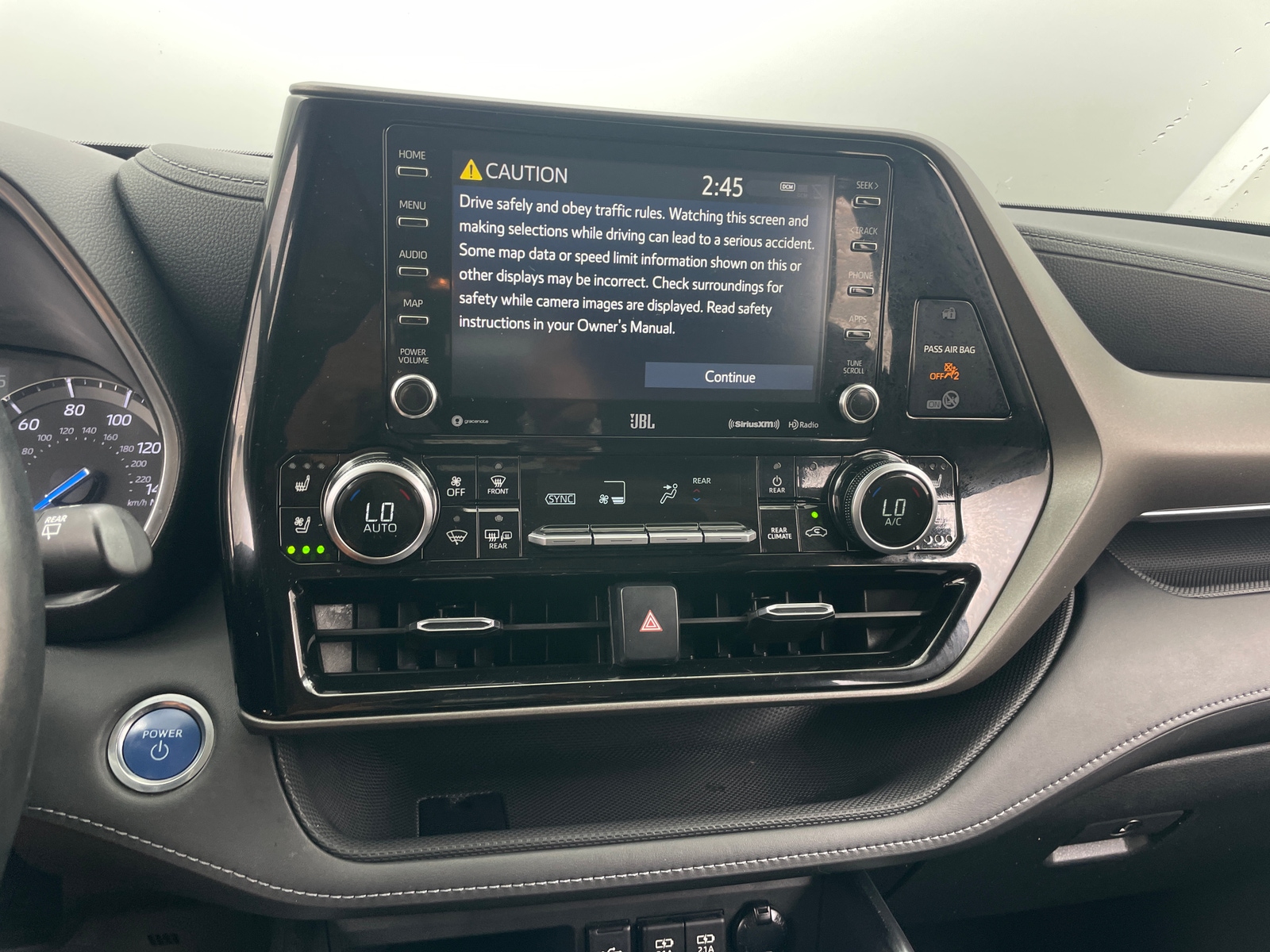 Thumbnail: 2020 Toyota Highlander - 3