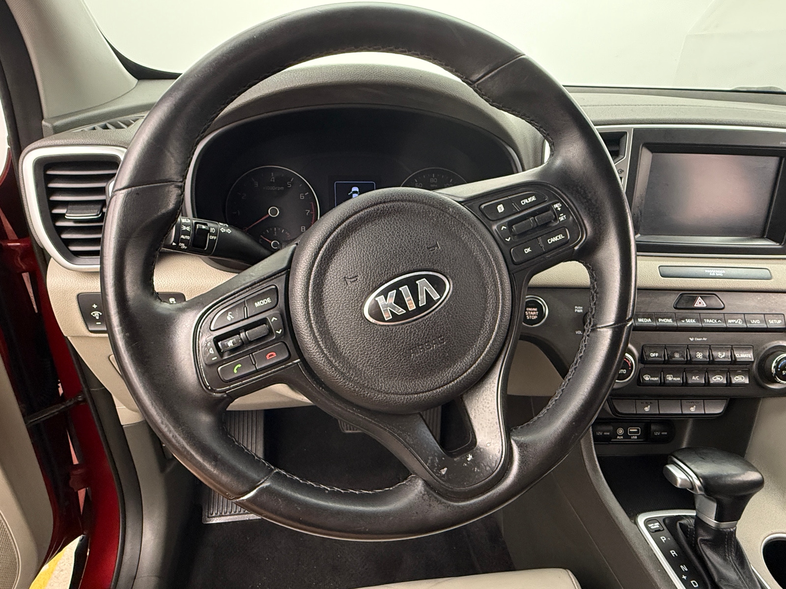 Thumbnail: 2017 Kia Sportage - 4