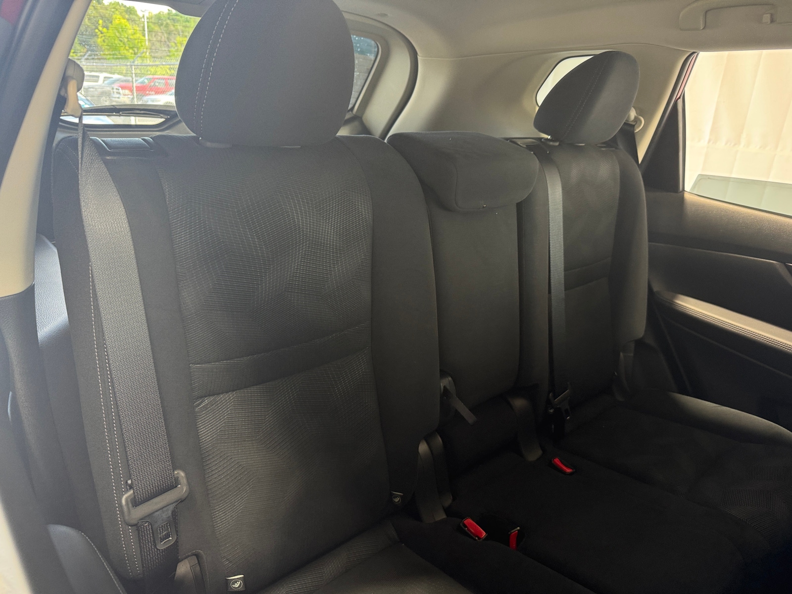 Thumbnail: 2016 Nissan Rogue - 6