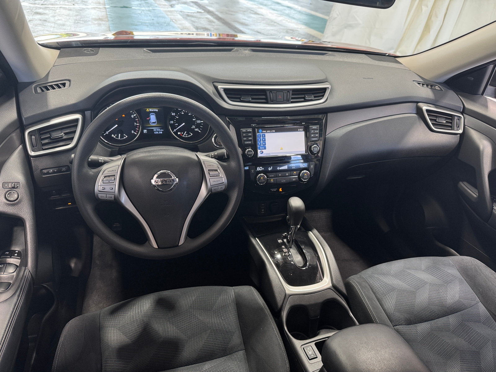 Thumbnail: 2016 Nissan Rogue - 3