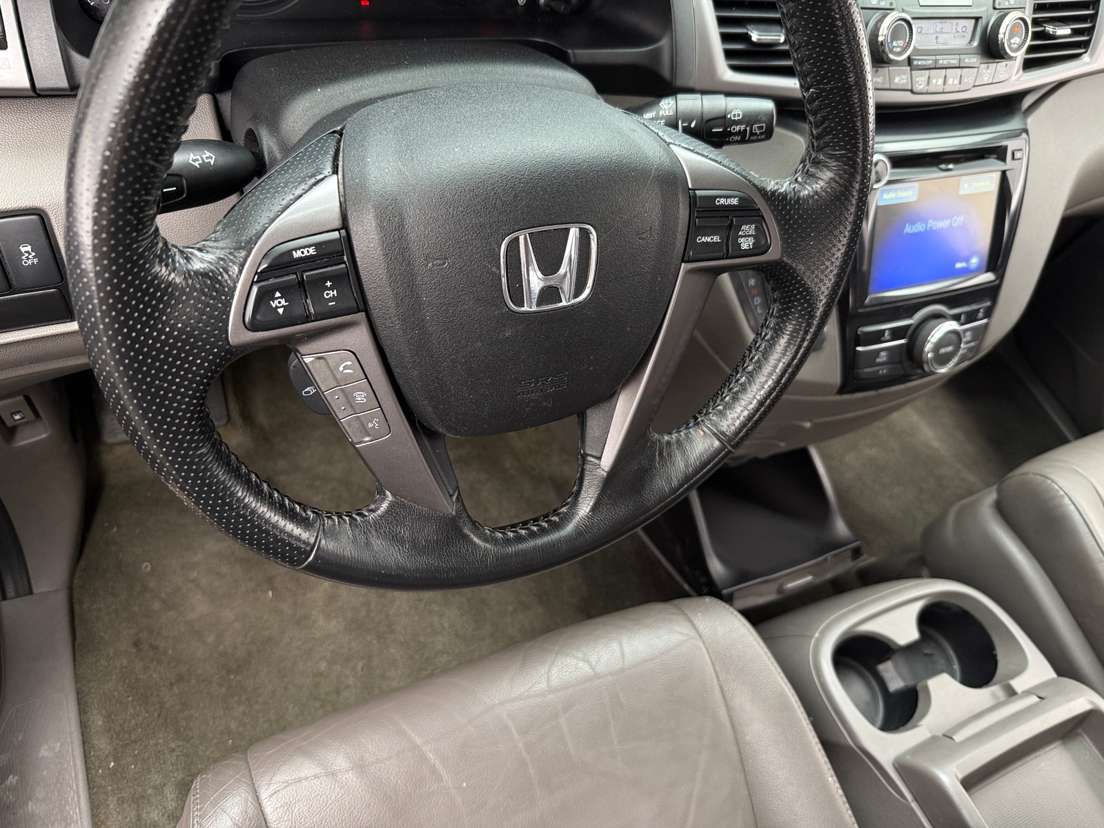 Thumbnail: 2015 Honda Odyssey - 4