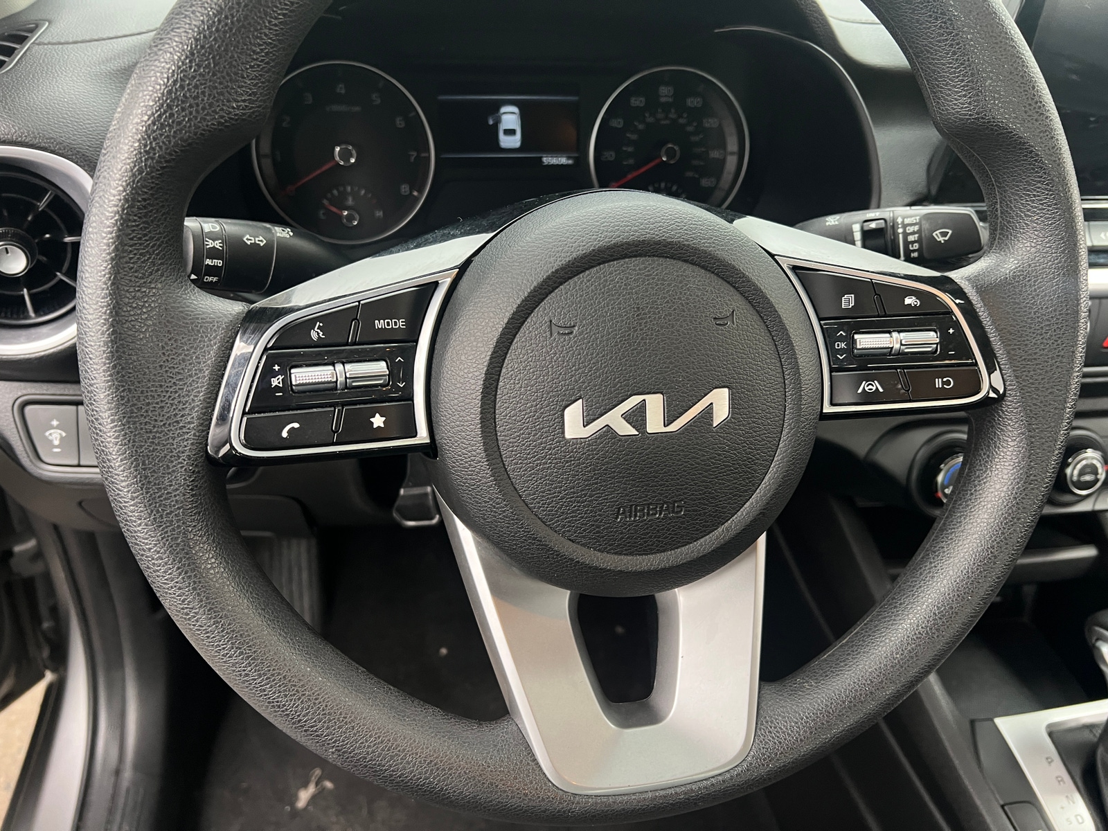 Thumbnail: 2023 Kia Forte - 5