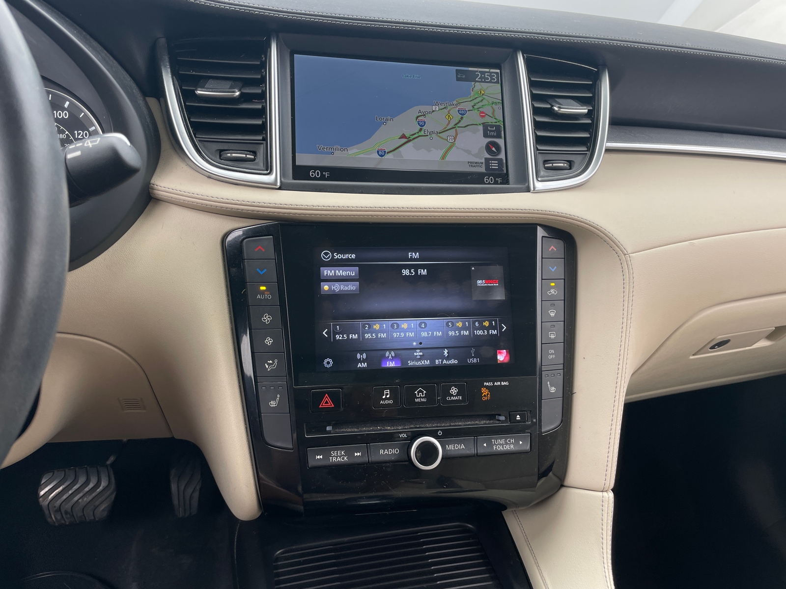 Thumbnail: 2021 INFINITI QX50 - 3