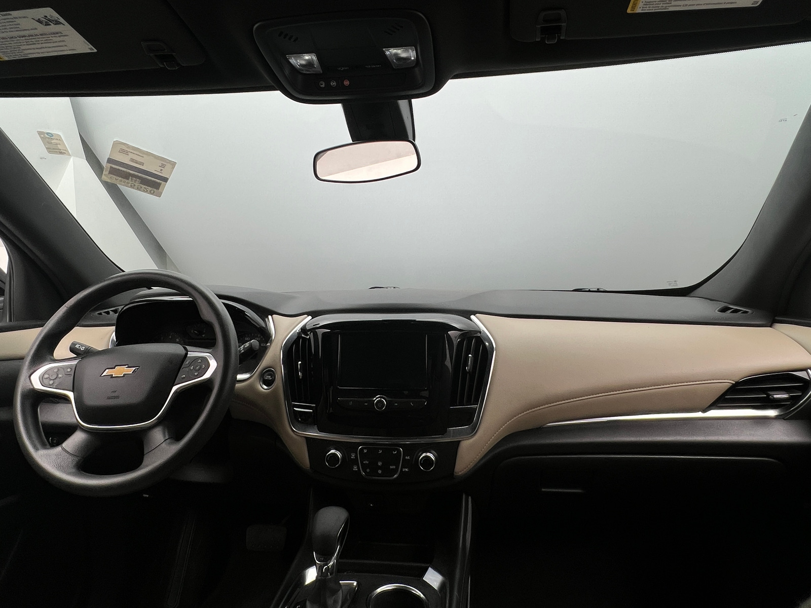 Thumbnail: 2023 Chevrolet Traverse - 3