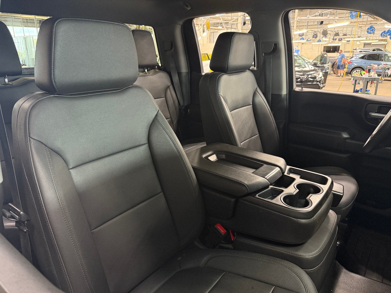 Thumbnail: 2021 Chevrolet Silverado 1500 - 2