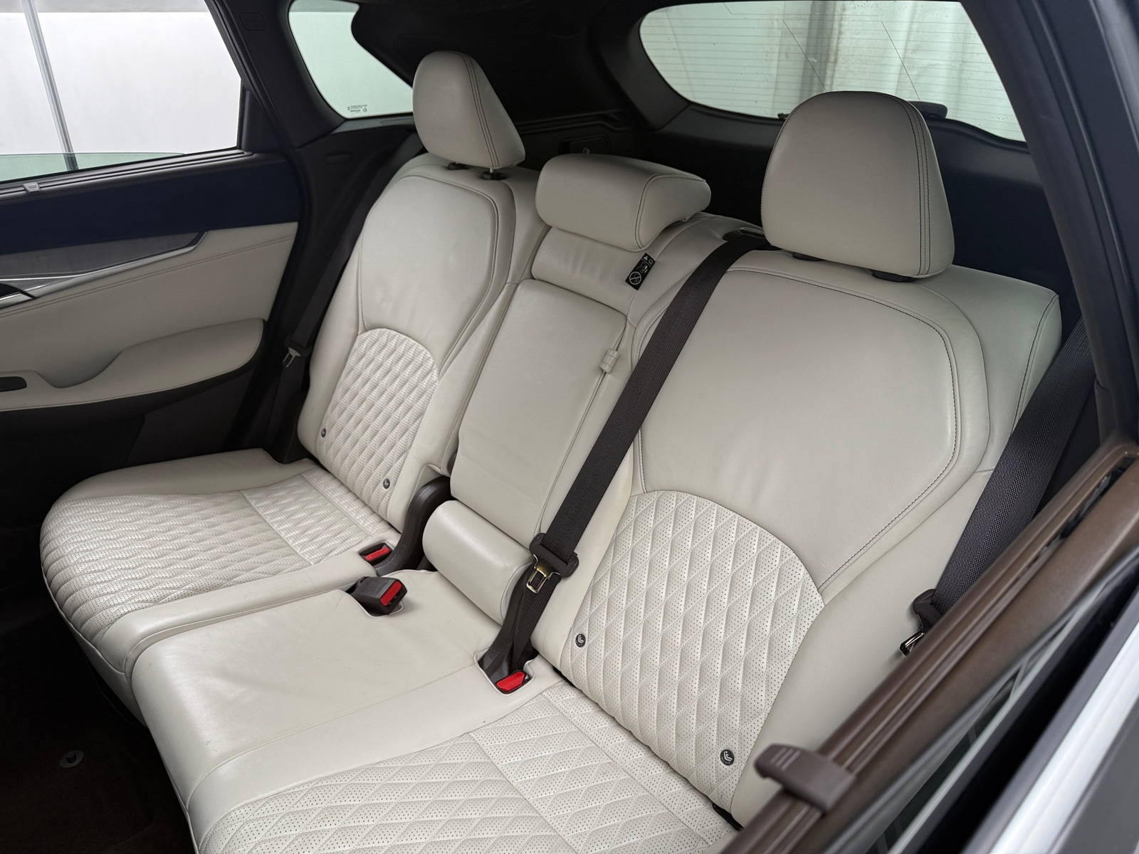 Thumbnail: 2019 INFINITI QX50 - 5