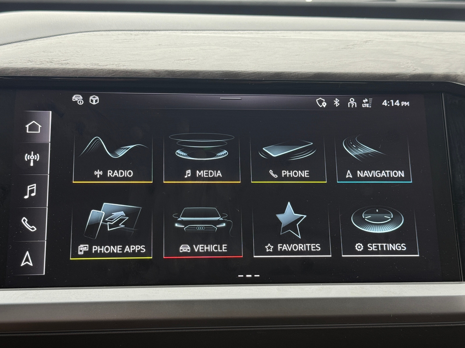 Thumbnail: 2025 Audi Q4 e-tron - 3