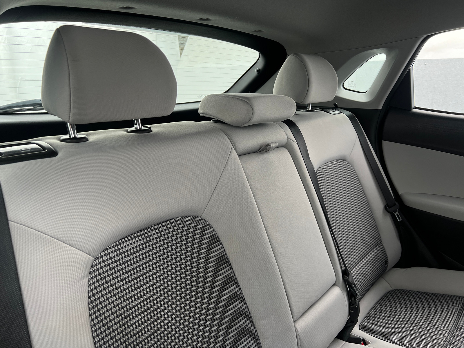 Thumbnail: 2022 Hyundai Kona - 6