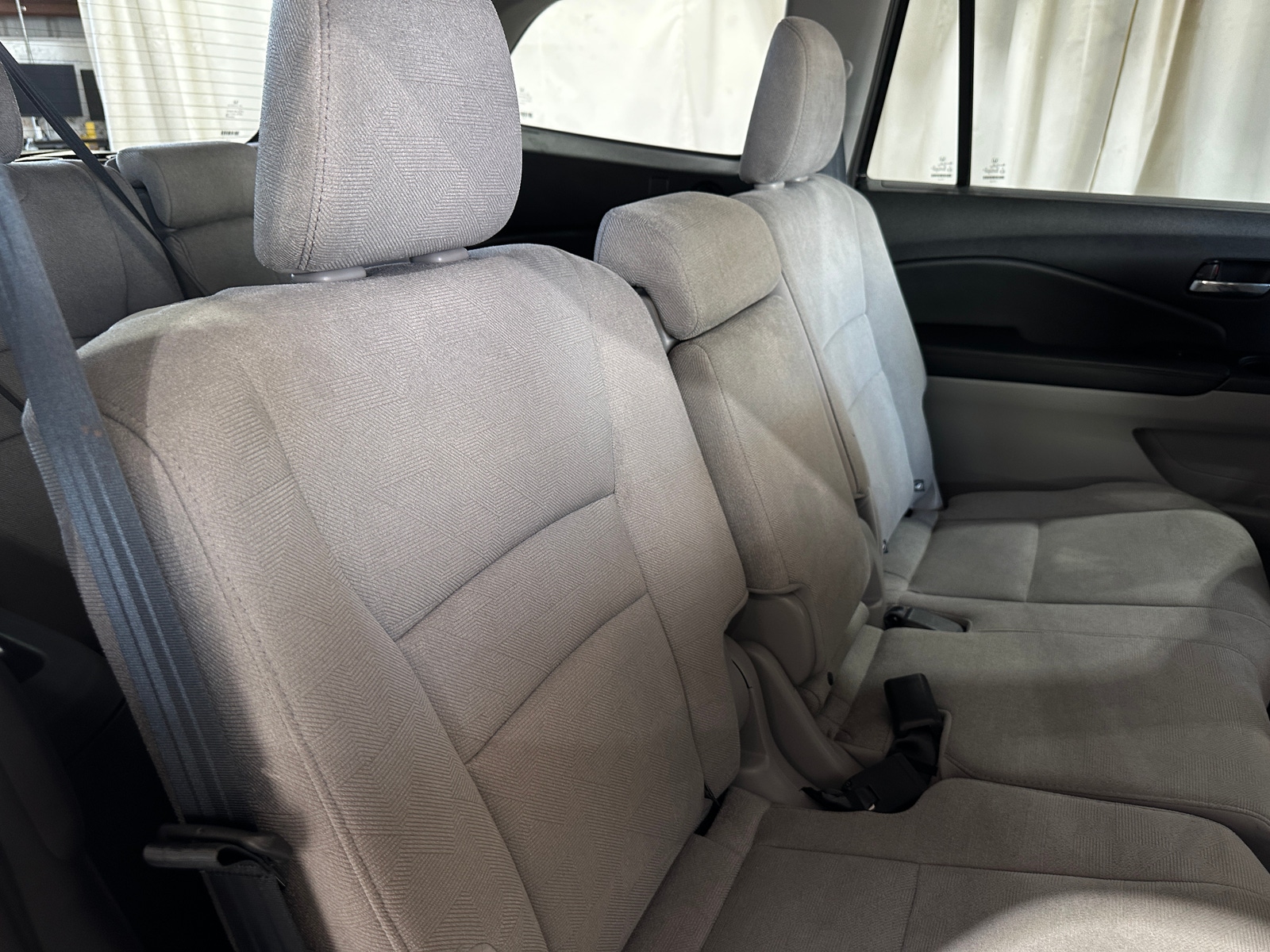 Thumbnail: 2020 Honda Pilot - 6