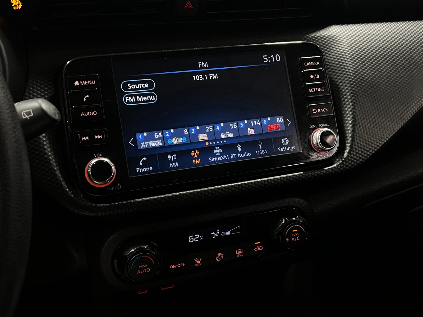 Thumbnail: 2021 Nissan Kicks - 4