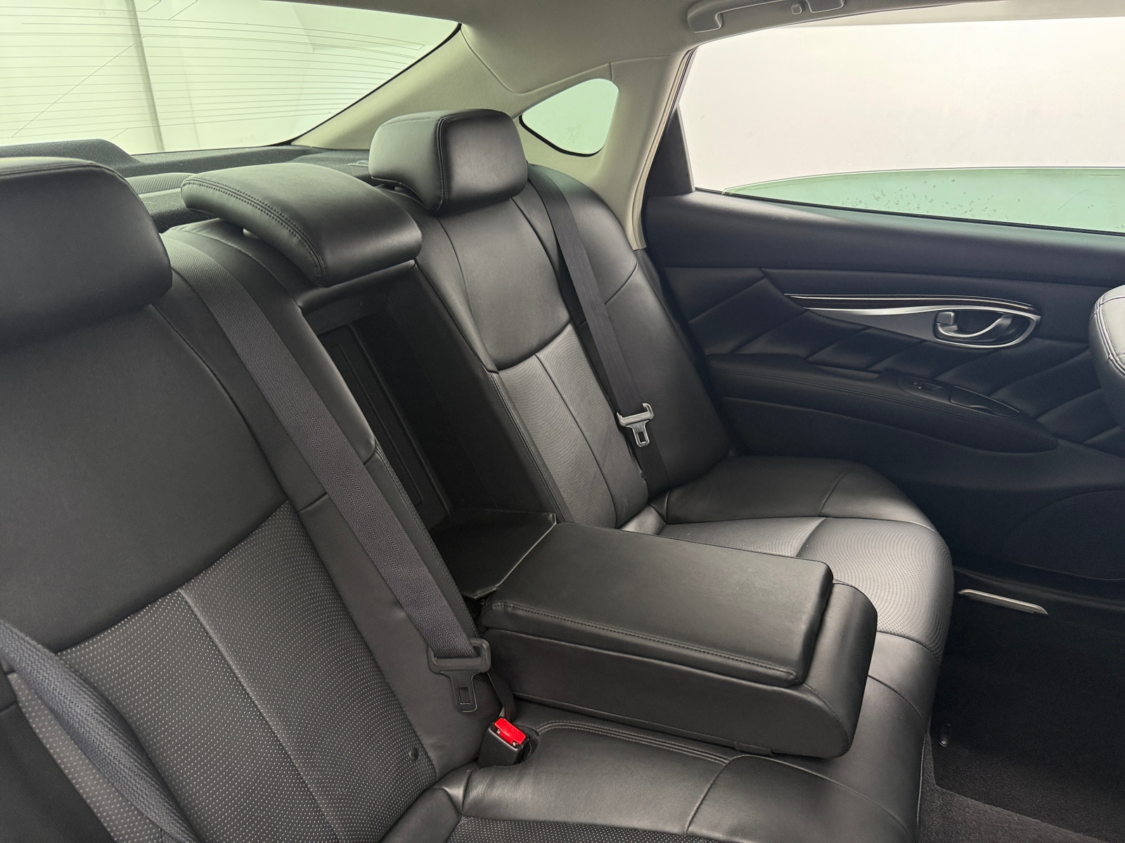 Thumbnail: 2015 INFINITI Q70 - 5