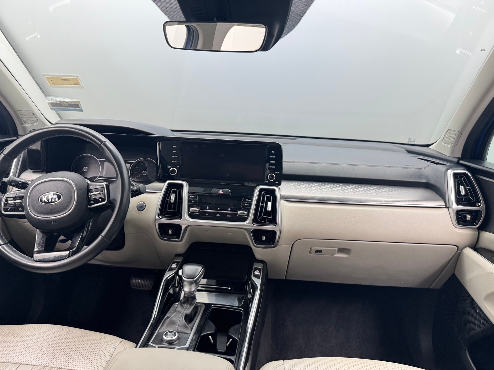 Thumbnail: 2021 Kia Sorento - 2