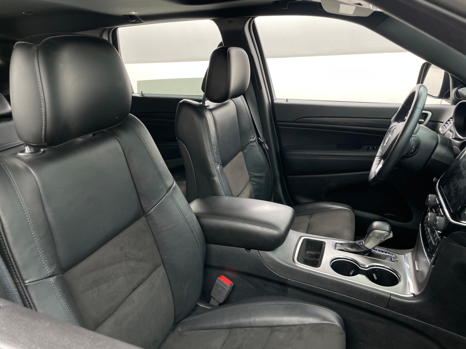 Thumbnail: 2021 Jeep Grand Cherokee - 2