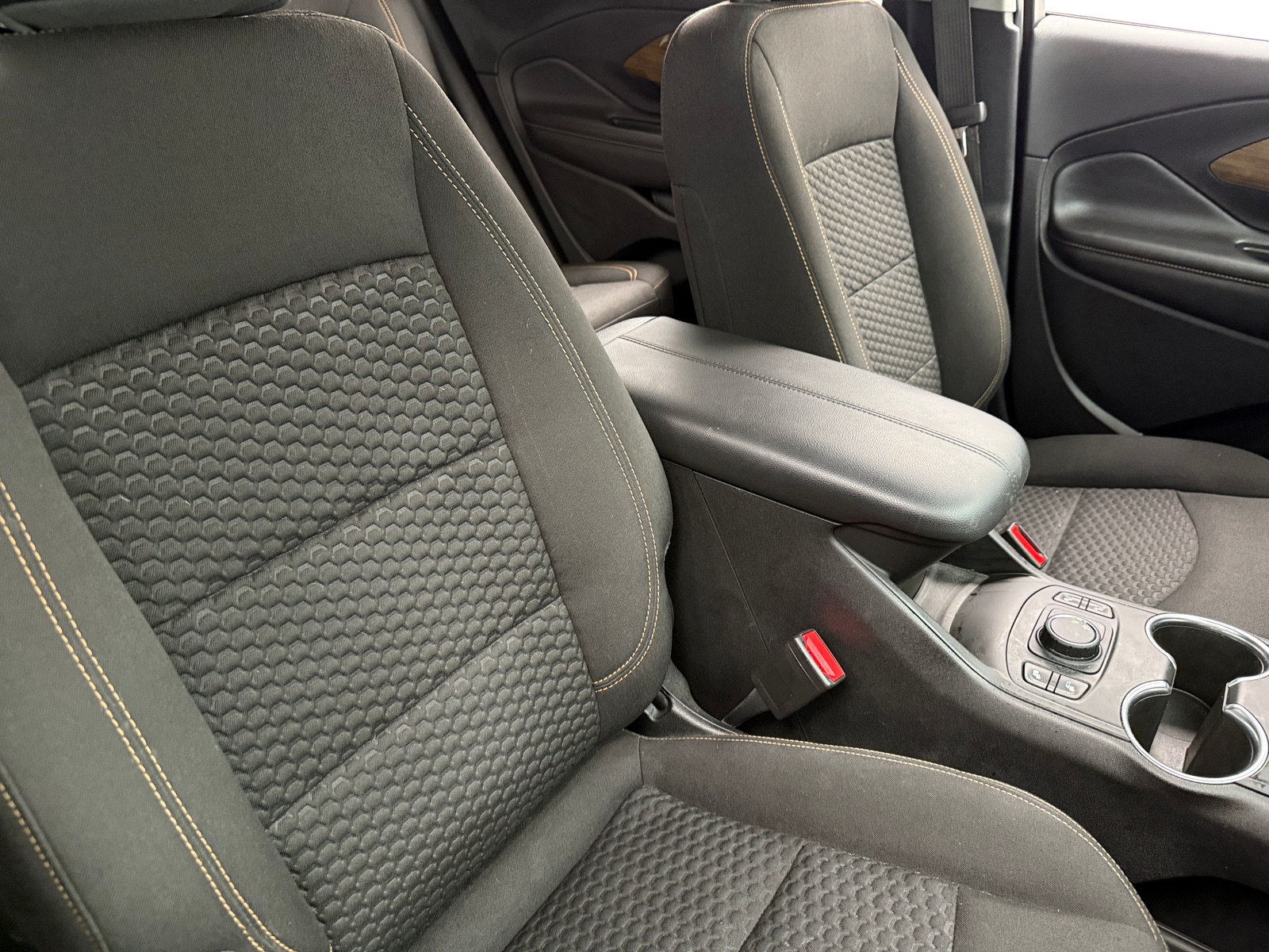 Thumbnail: 2018 GMC Terrain - 2
