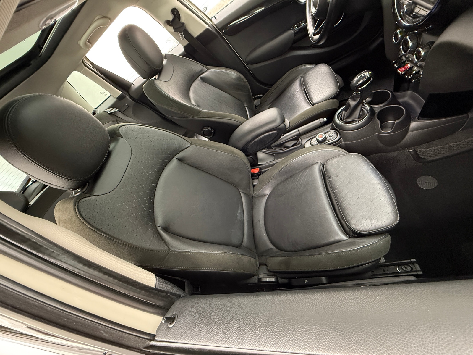 Thumbnail: 2018 MINI Cooper Hardtop - 2