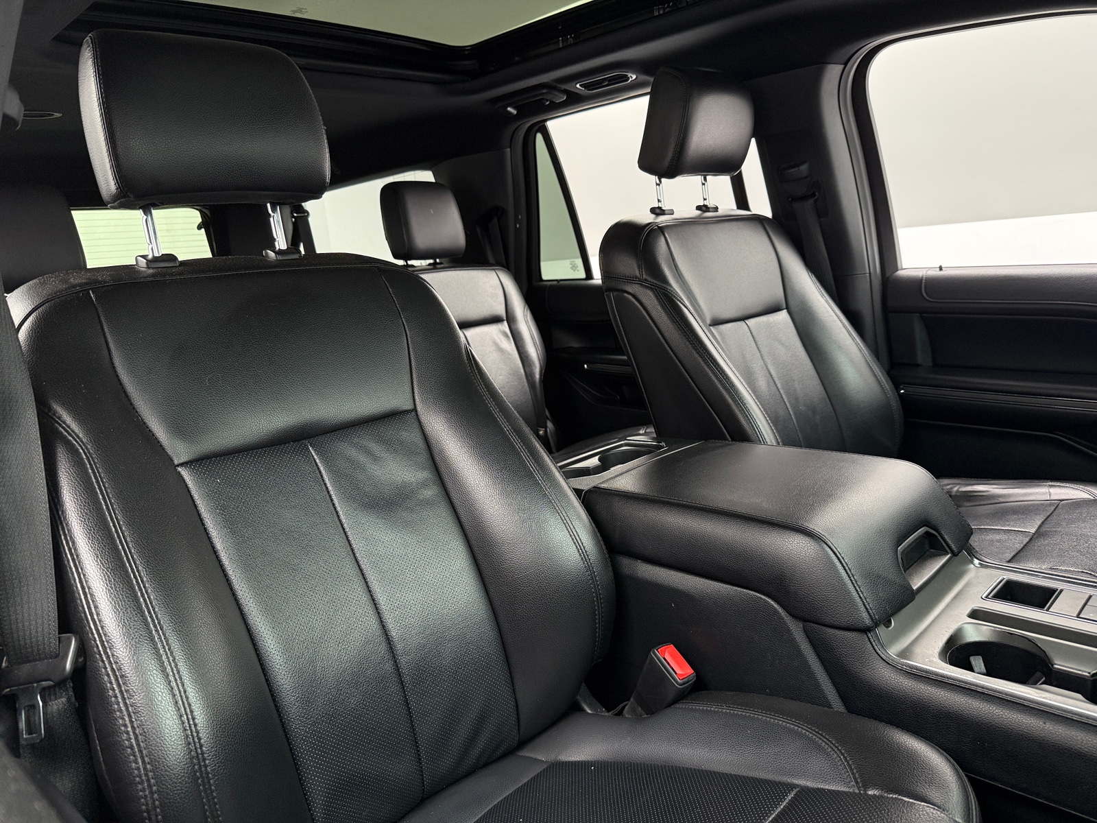Thumbnail: 2020 Ford Expedition MAX - 2