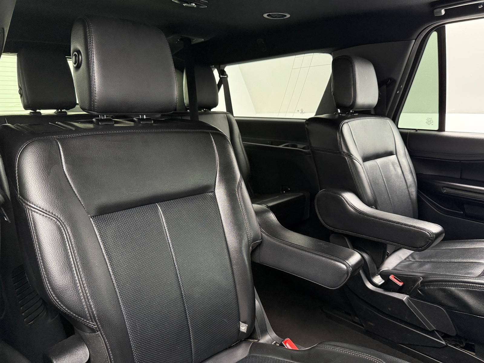 Thumbnail: 2020 Ford Expedition MAX - 6