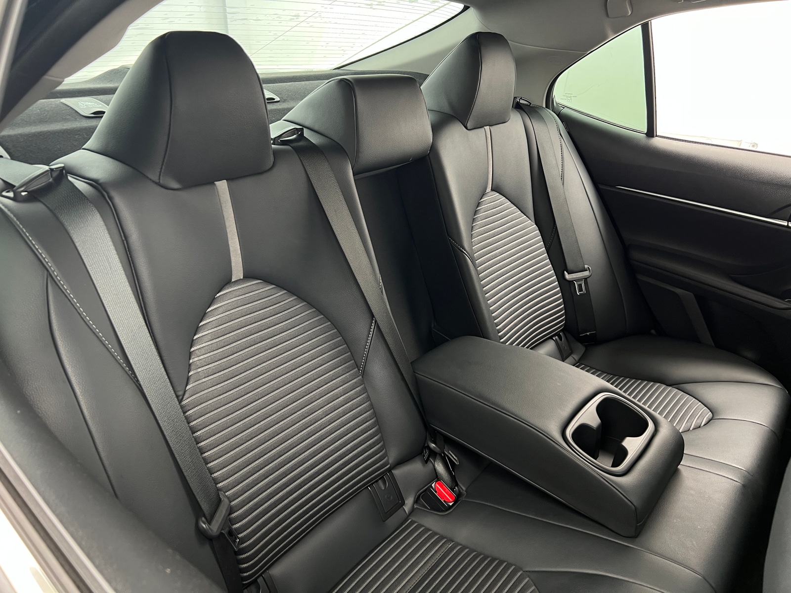 Thumbnail: 2018 Toyota Camry - 6