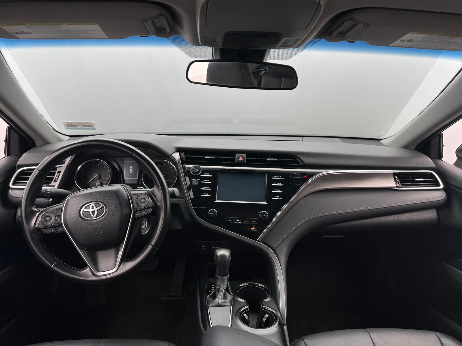 Thumbnail: 2018 Toyota Camry - 3