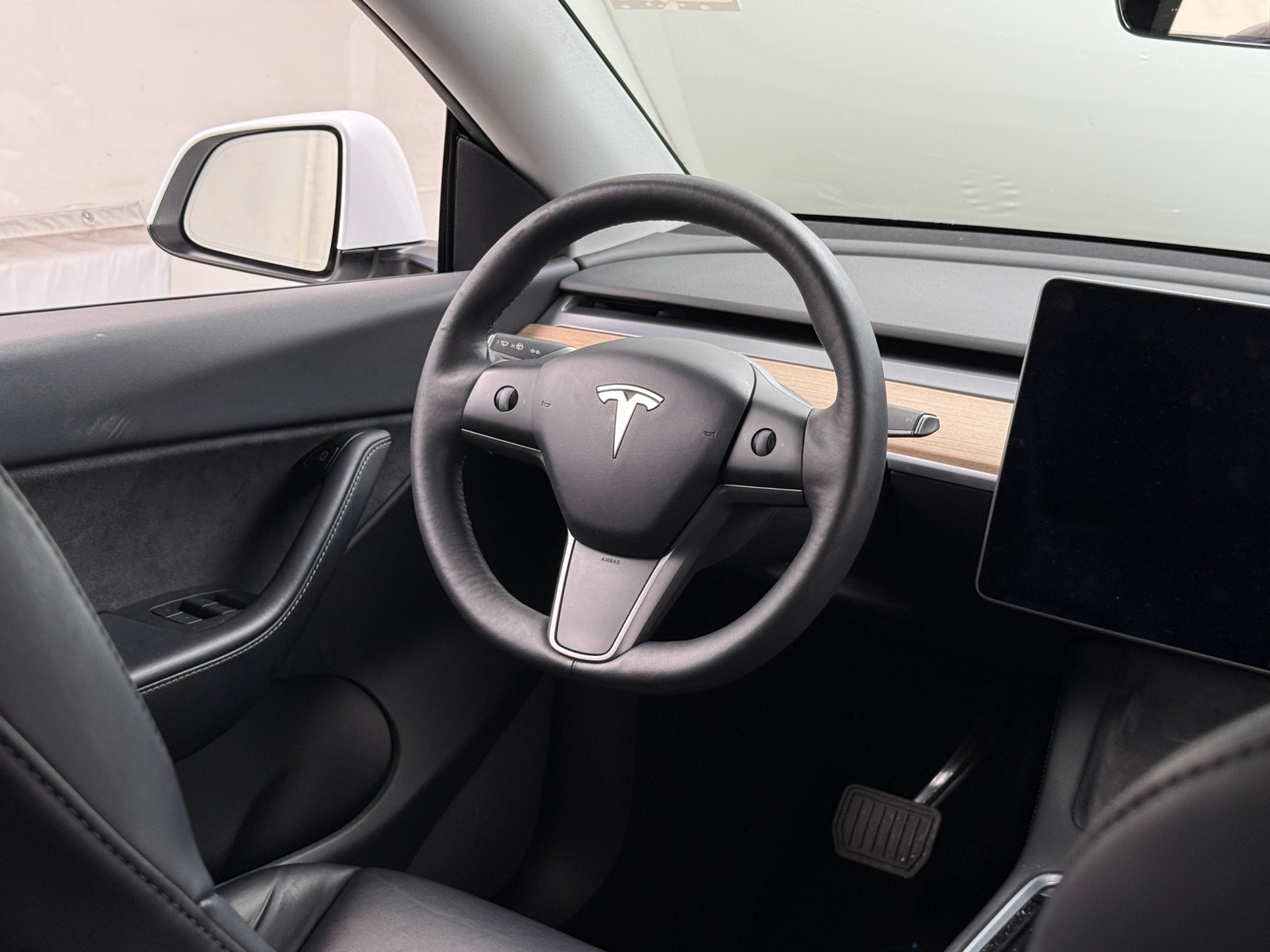 Thumbnail: 2022 Tesla Model Y - 4