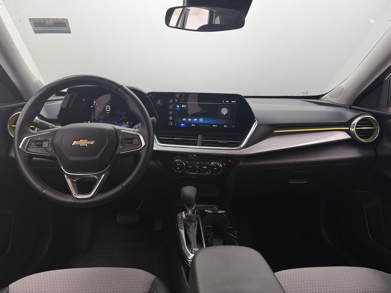 Thumbnail: 2024 Chevrolet Trax - 3
